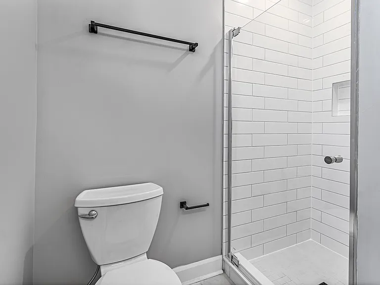 81 James St #5 — Photo 10