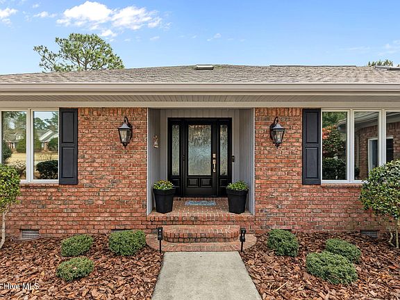 5th image of 157 Morris Drive