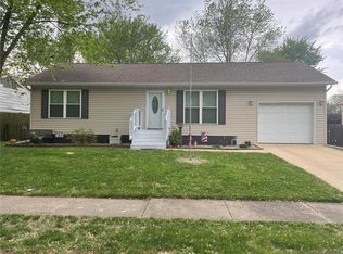 215 Wilson Park Ln, Granite City, IL