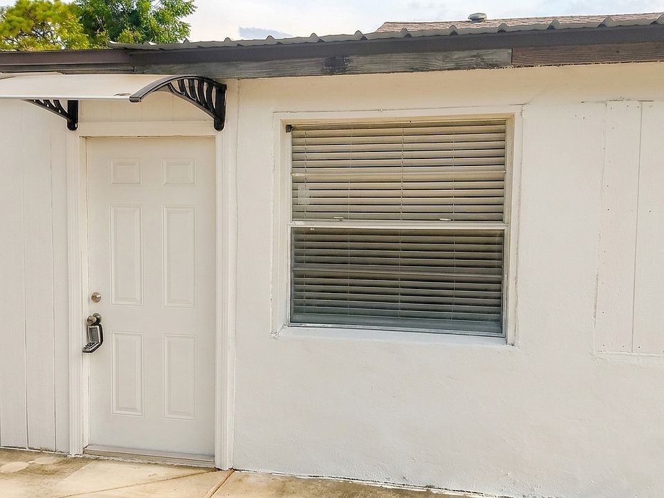1st image of 8708 N Edison Ave