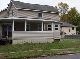1048 Rebecca St, Wooster, OH 44691
