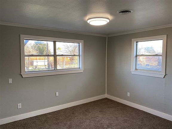 4th image of 5238 Lamesa Ave