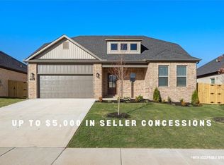 7104 SW Basswood Ave, Bentonville, AR 72713