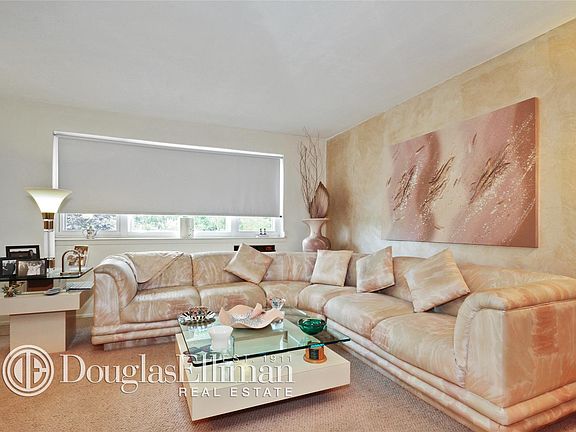 5th image of 2042 Bergen Ave