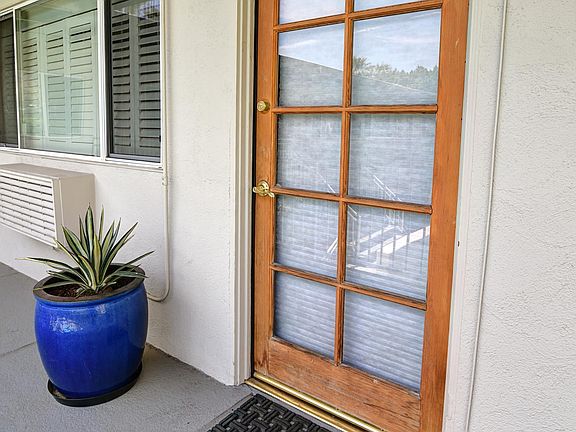 4th image of 1200 S Palm Canyon Dr #9A