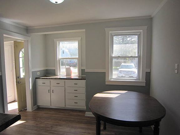 4th image of 322 Fairlawn Dr