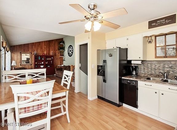 2nd image of 39136 N Sir John Dr