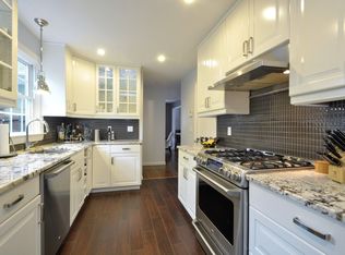 309 Oak Ridge Rd, Clark, NJ 07066