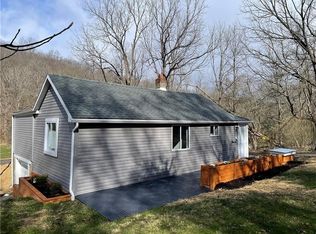 303 McIntyre Rd, Gibsonia, PA 15044