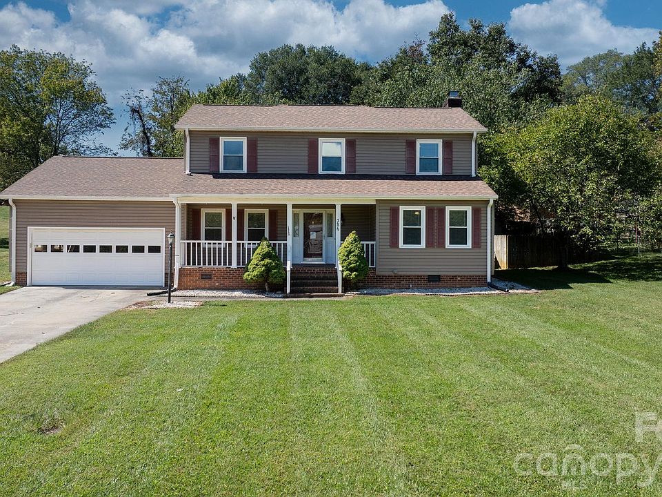1st image of 3675 10th St
