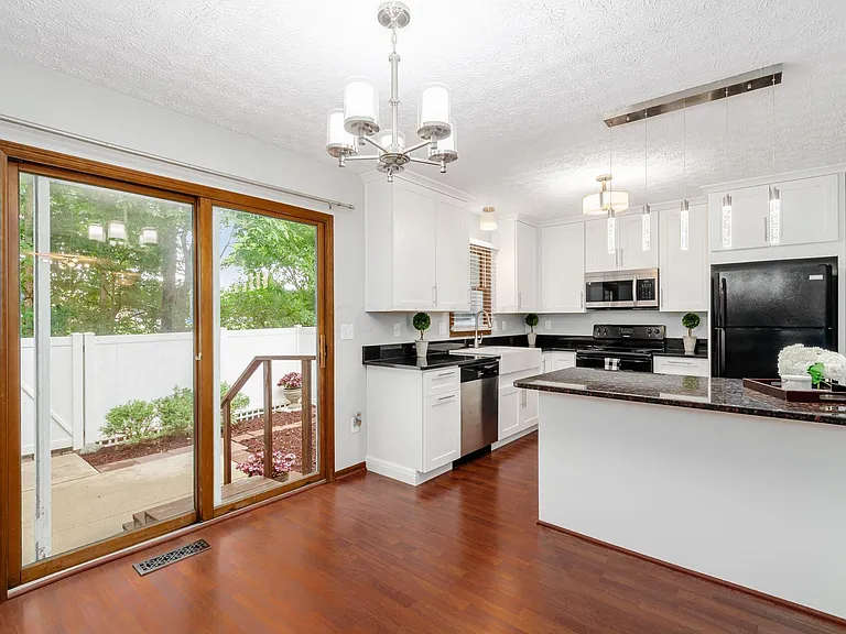 5841 Elmbridge Ln #4-27 — Photo 9