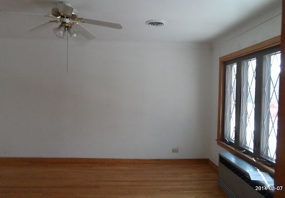 4th image of 4959 S Karlov Ave #1