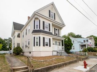68 Mount Hope St, Lowell, MA 01854