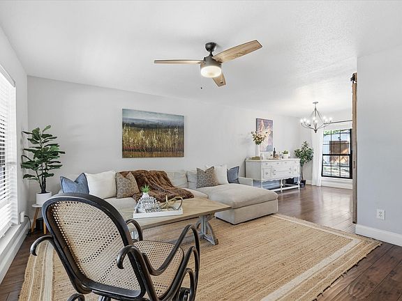 4th image of 513 Fox Creek Ct