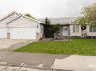 1181 NW Pintail St, Mountain Home, ID 83647