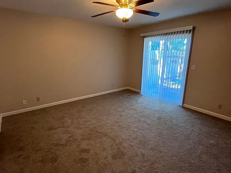 3479 Laird St — Photo 9