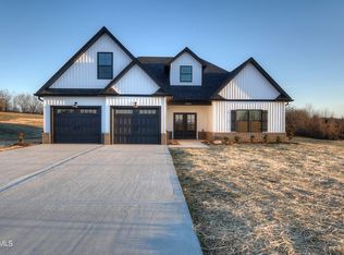 1066 Hawley Rd, Blountville, TN 37617