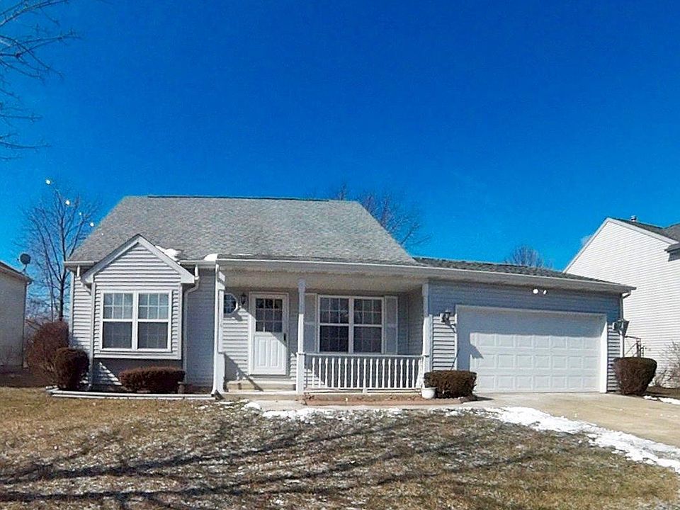 1st image of 126 Pembroke Dr E