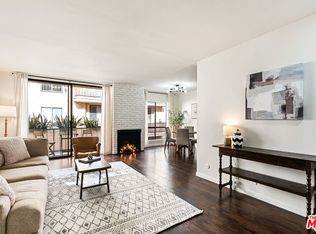 1750 Camino Palmero St APT 442, Los Angeles, CA