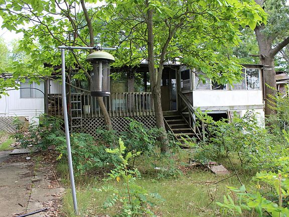 3rd image of 26178 Alan Terrace St