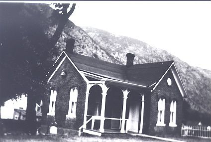 Building Photo 4