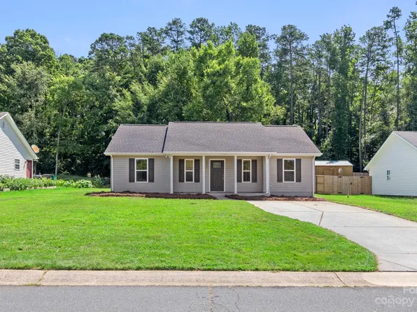 2617 Westerwood Village Dr, Charlotte, NC 28214