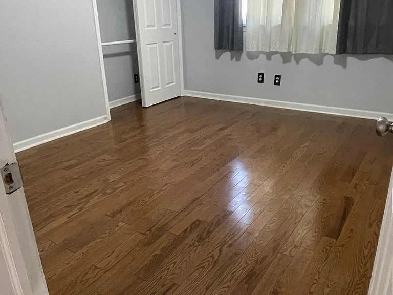 120 W 13th St #1 — Photo 2