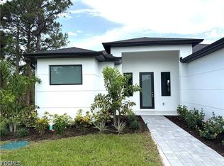 1134 Holmes Ave S, Lehigh Acres, FL 33974