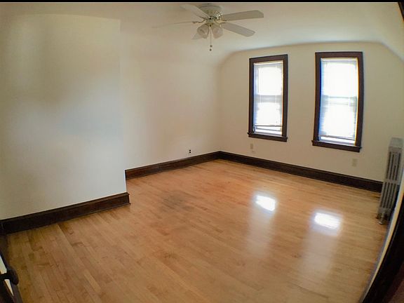 3rd image of 3754 E Allerton Ave #1