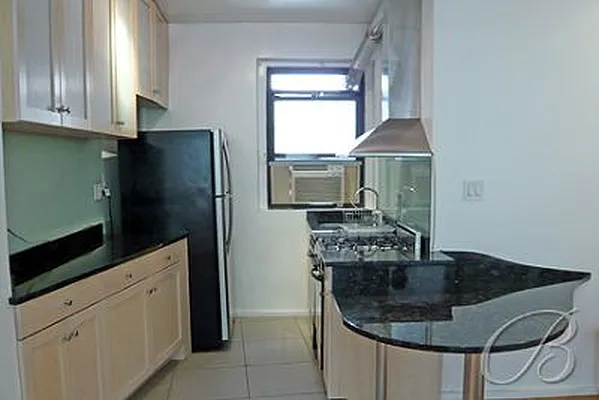 Rented by Bellmarc Realty | media 9