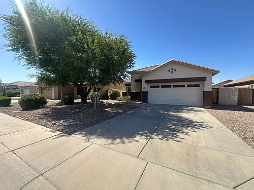 3726 E Longhorn Dr Photo 1