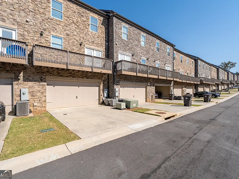 3775 Jack Vernon Cir — Photo 33