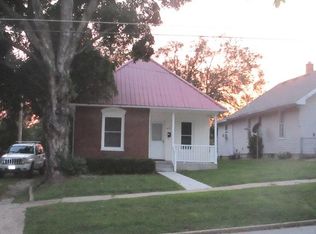 805 Pendleton Ave, Boonville, MO 65233