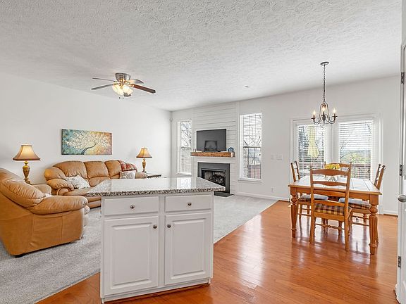 4th image of 1345 Bell Rd Unit 444
