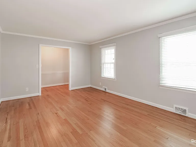 2981 Ormond Dr — Photo 6