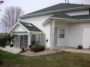 1124 Par Ln SE UNIT G2, Willmar, MN 56201