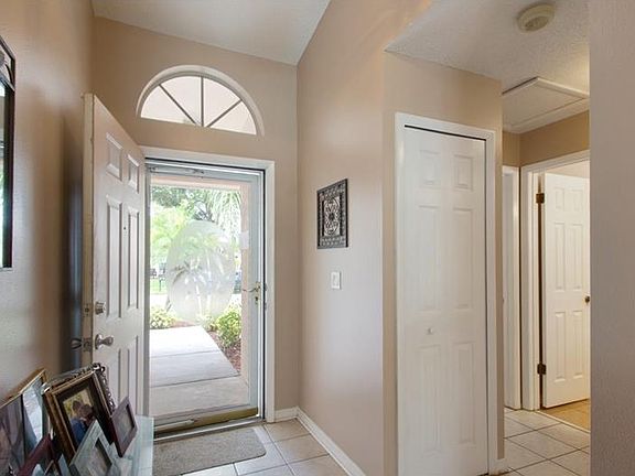 4th image of 230 Belfort Pl
