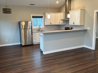 1440 Mark West Springs Rd, Santa Rosa, CA 95404