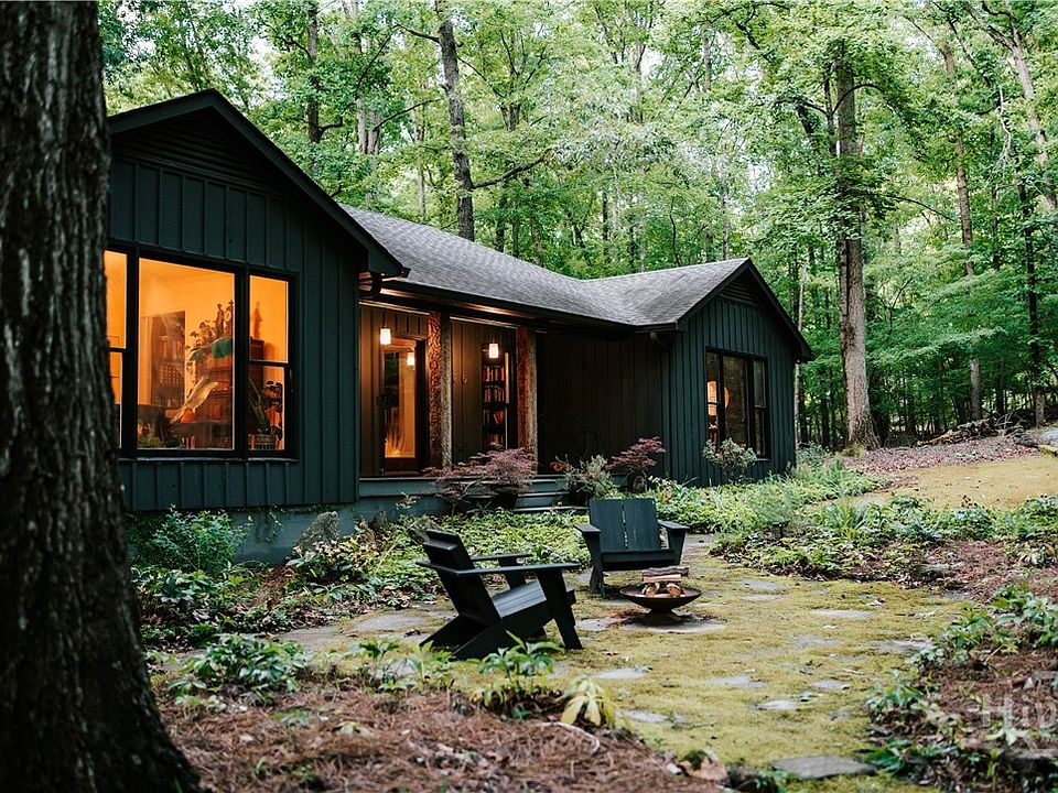 1st image of 120 Deer Ridge