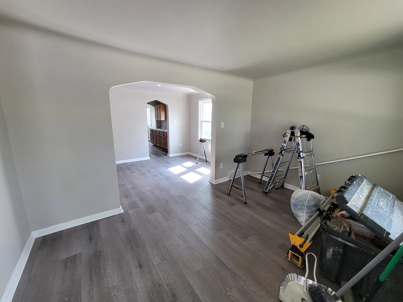 7592 Hupp - 1 — Photo 4