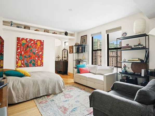 269 W 72nd St APT 16D, New York, NY 10023