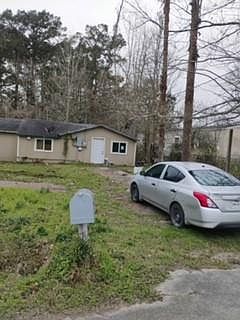3rd image of 1245 Rainbow Ln