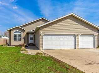 1146 5th Ave W, West Fargo, ND 58078