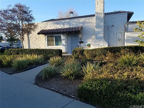 2nd image of 24229 La Glorita Cir