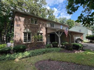8209 Sagimore Ct, Fort Wayne, IN 46835