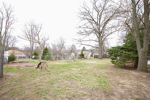 6910 Brint Rd — Photo 24