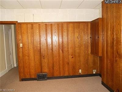 5th image of 3243 E 55th St