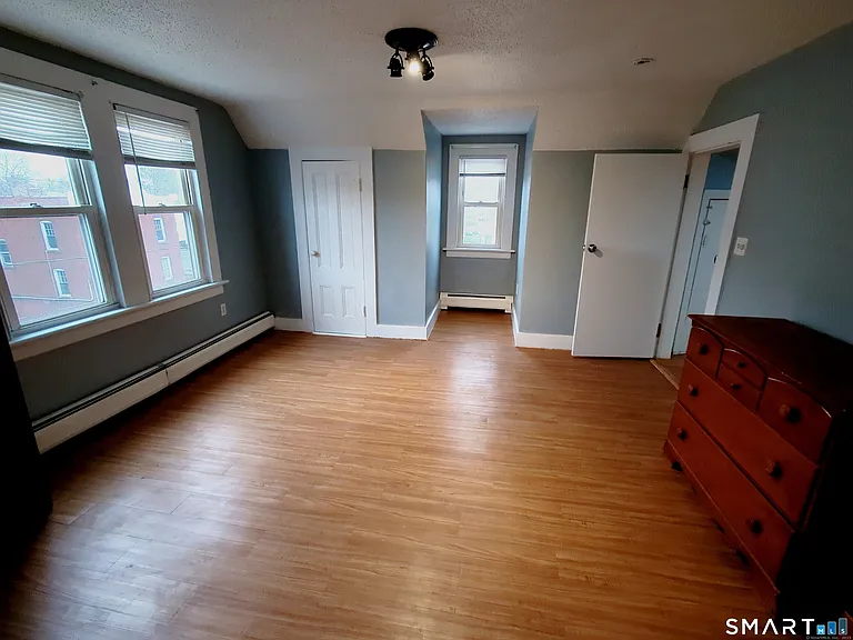 633 Arch St #3 — Photo 11