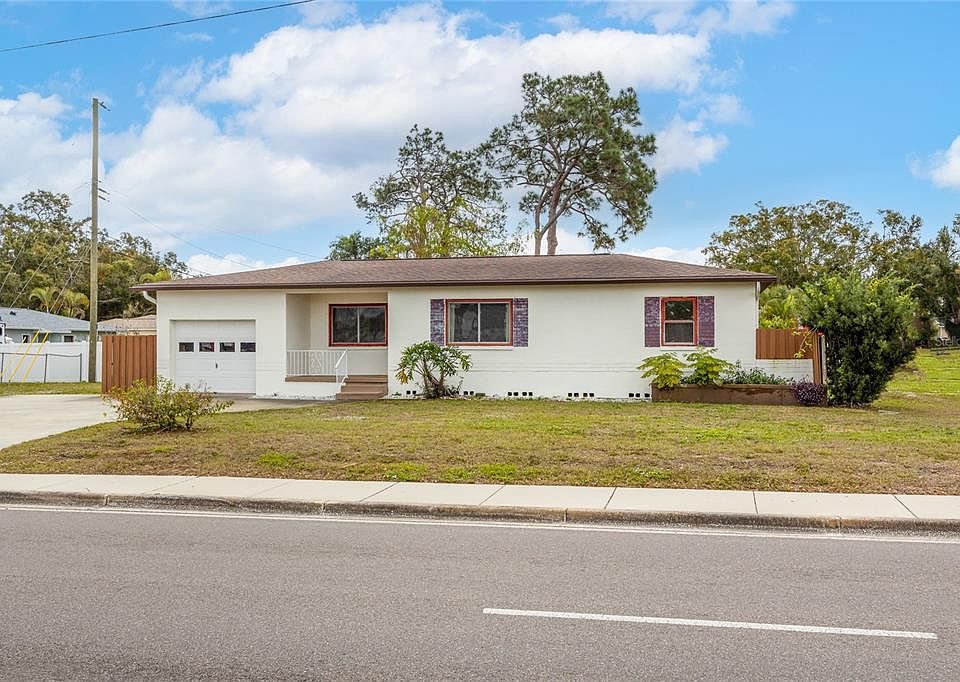 1st image of 1740 54TH AVENUE N