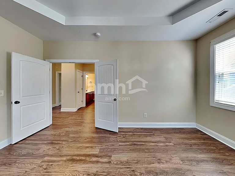 518 Dawley Dr — Photo 11